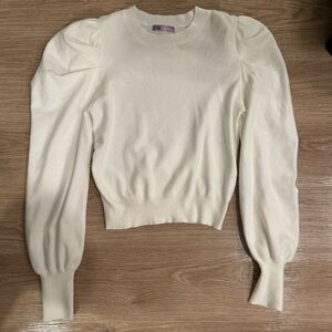 Lalavon White sweater with poofy sleeve size medium